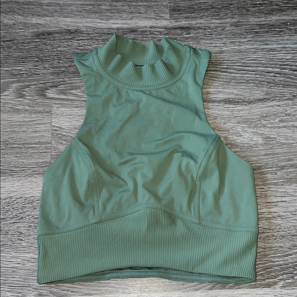Lululemon Athletica Green Sleeveless Crop Top (size 4) PLEASE READ MEASUREMENTS